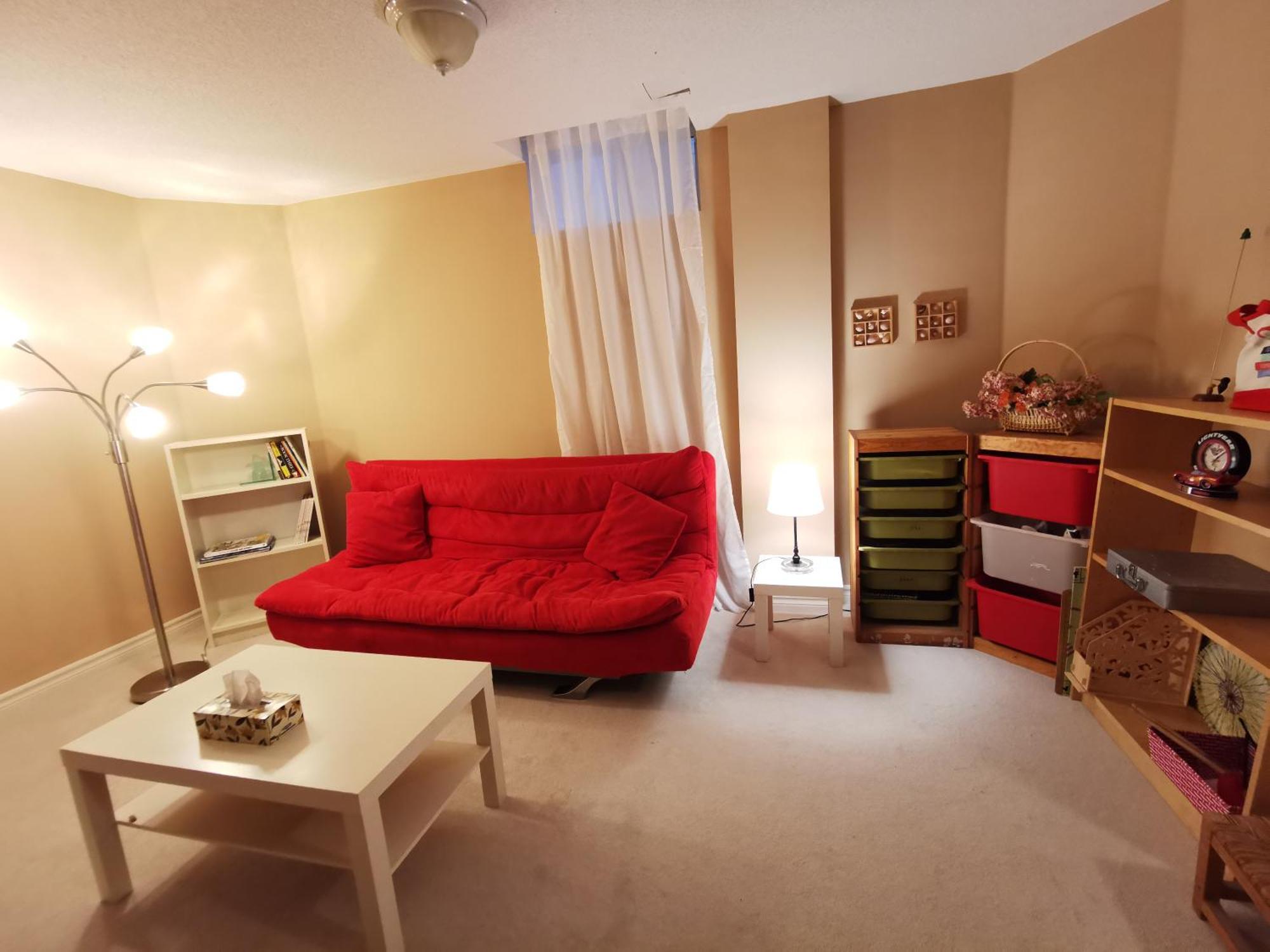 4 Bedroom 3 Washroom Charming Home In Markham With Warm Cozy Vibe Exterior photo